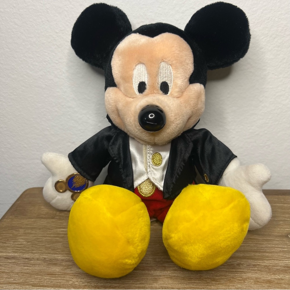 Disney Mickey‎ Mouse Interactive Special Edition plush